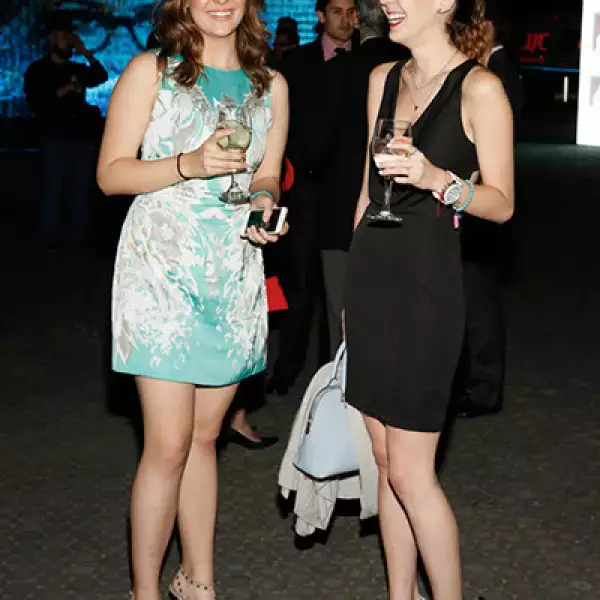 Alexia Pérez Devlyn y Erika del Mazo