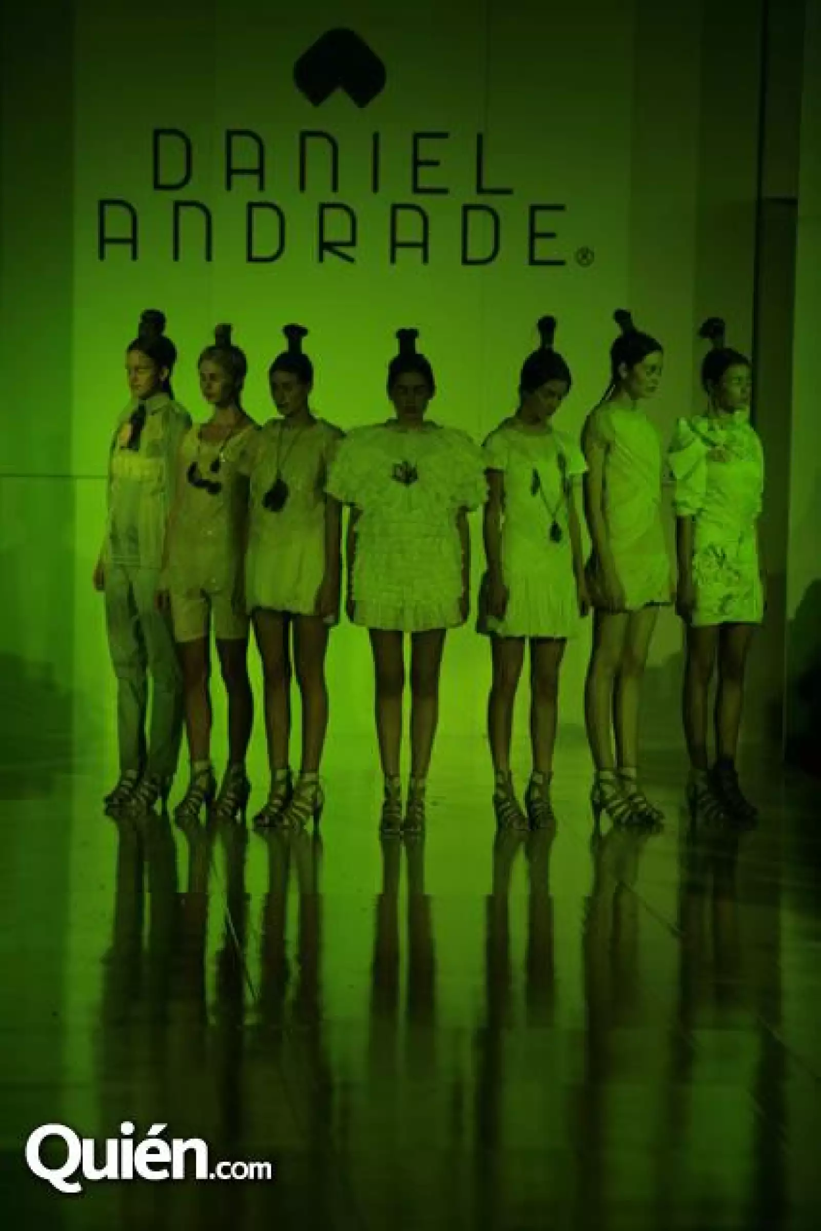 IDM Desfile Daniel Andrade