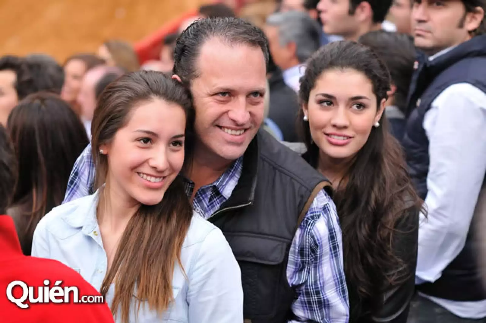 Sofía, César y Alexia Hernández