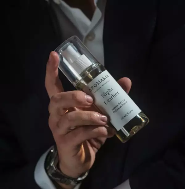 Aromaria-night-leather-room-spray