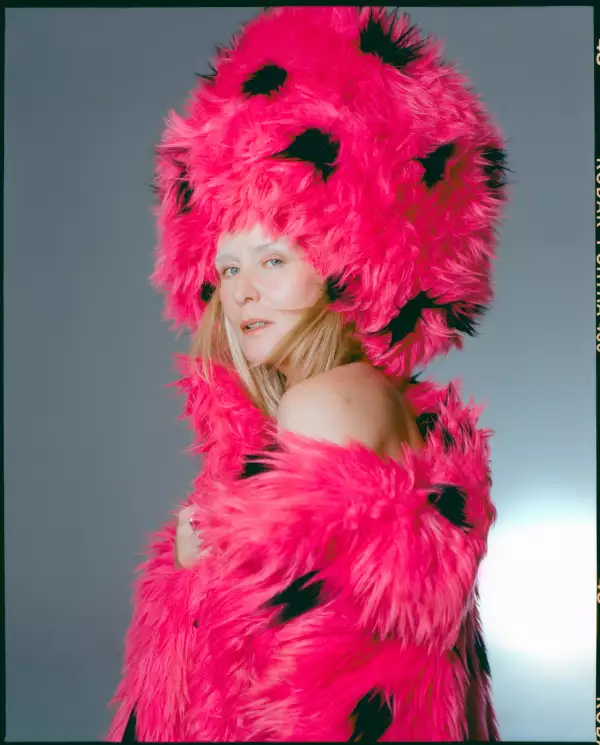 ELLE-ROISIN MURPHY-3.jpeg