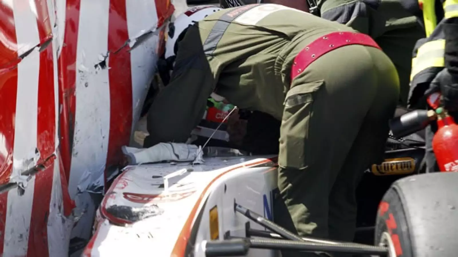 auto chocado de sergio perez