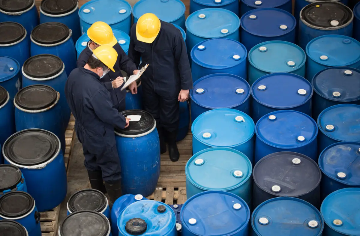 Industria química de México debe buscar un plan B para obtener materias primas ante fallas de Pemex
