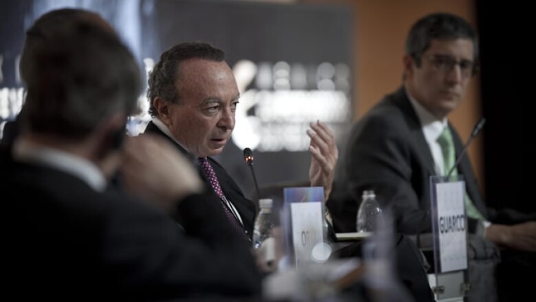 Los oradores hablaron del panorama económico para 2013, las incertidumbres externas y las oportunidades internas.