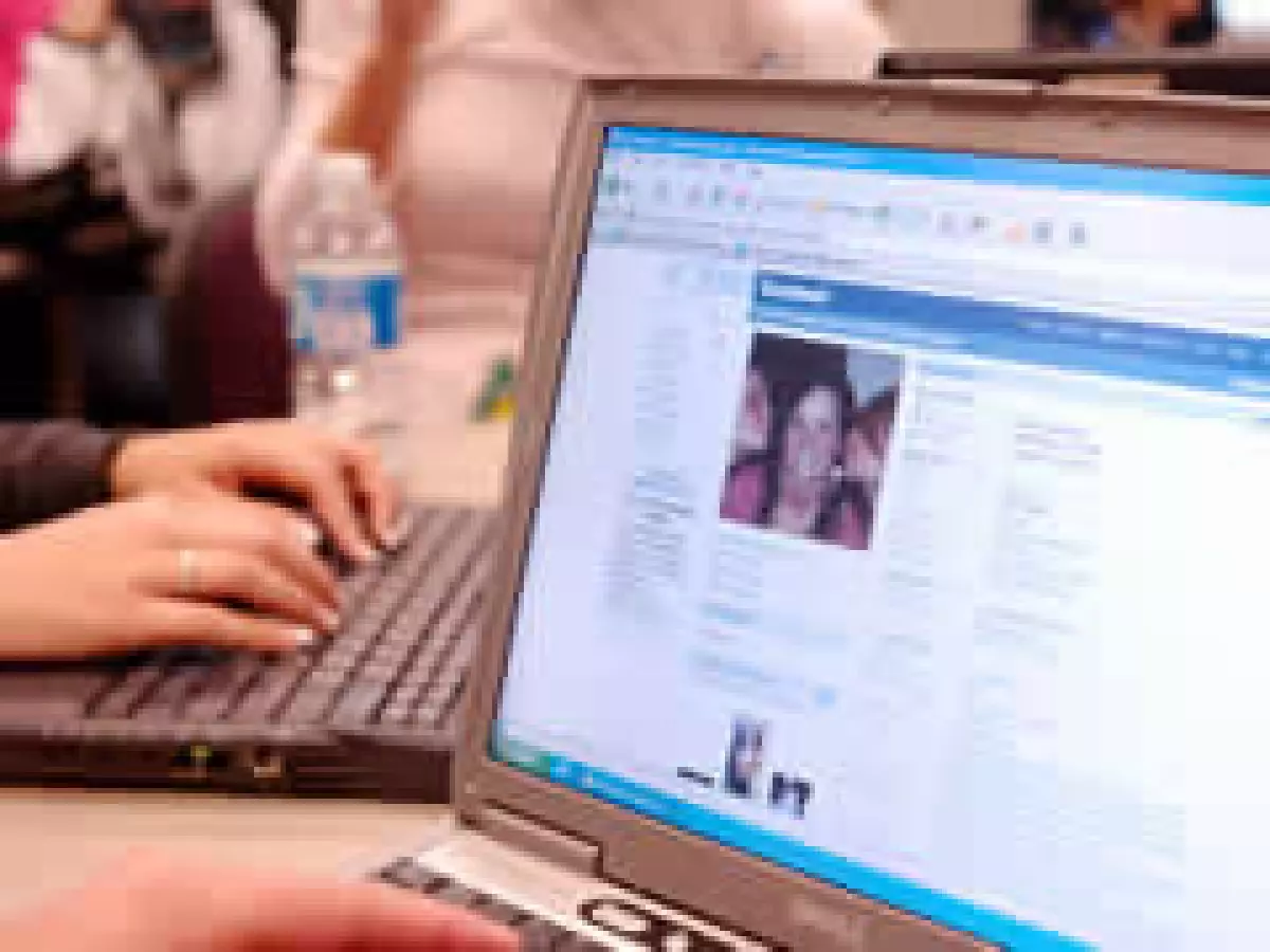 Los sitios surgidos de la Web 2.0, como Facebook, carecen en su mayoría de un modelo de negocio. (Foto: Archivo)