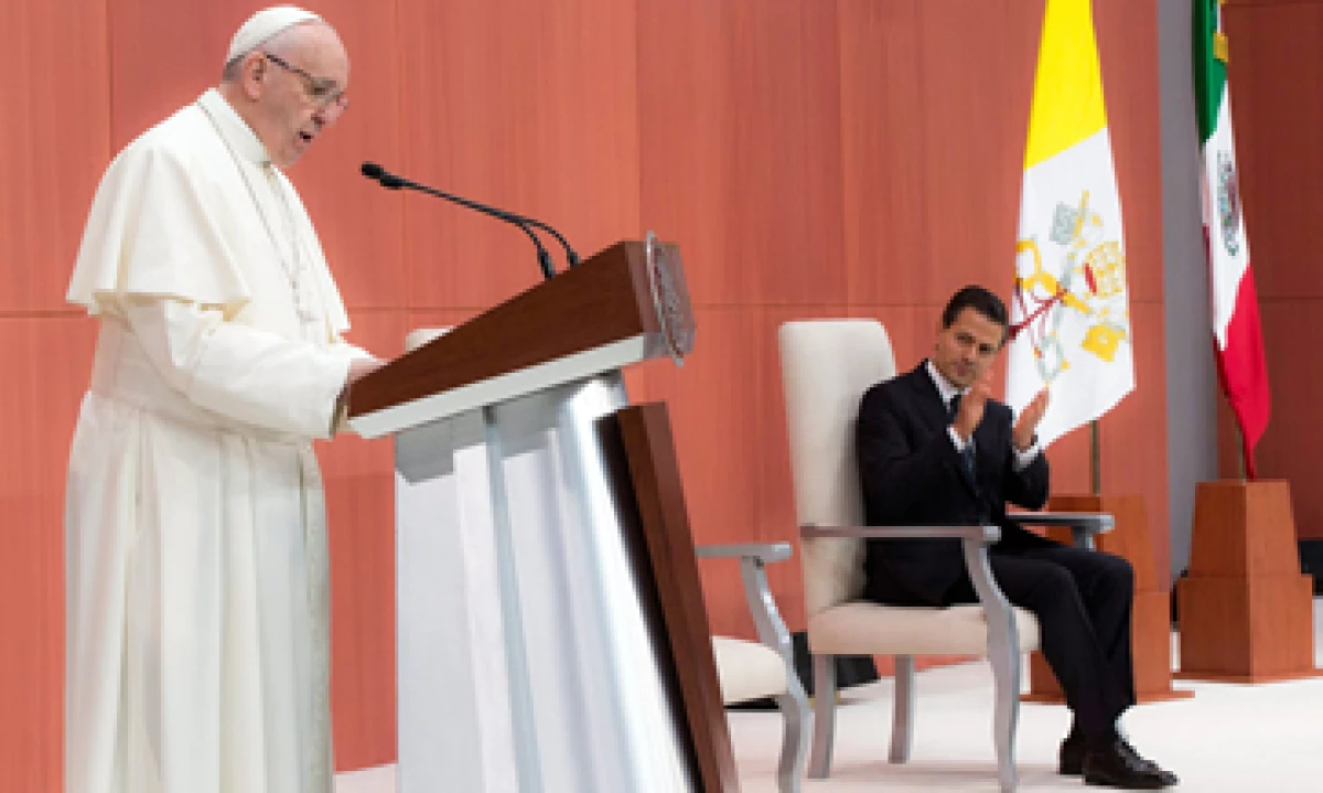 Francisco es el primer papa invitado al Palacio Nacional, sede del Ejecutivo en México. (Foto: Presidencia/Cortesía )
