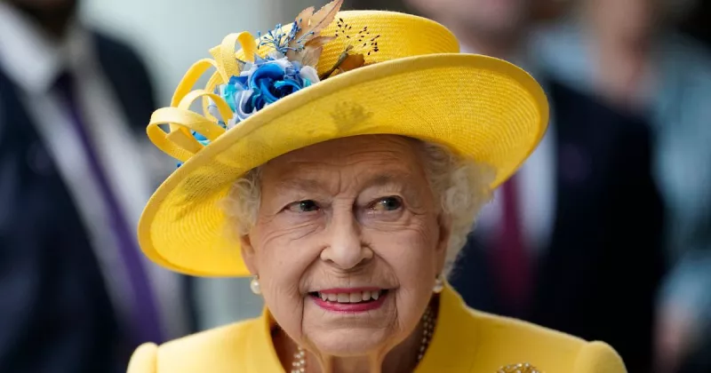 Celebarcion-100-aniversario-nacimiento-reina-Isabel-II