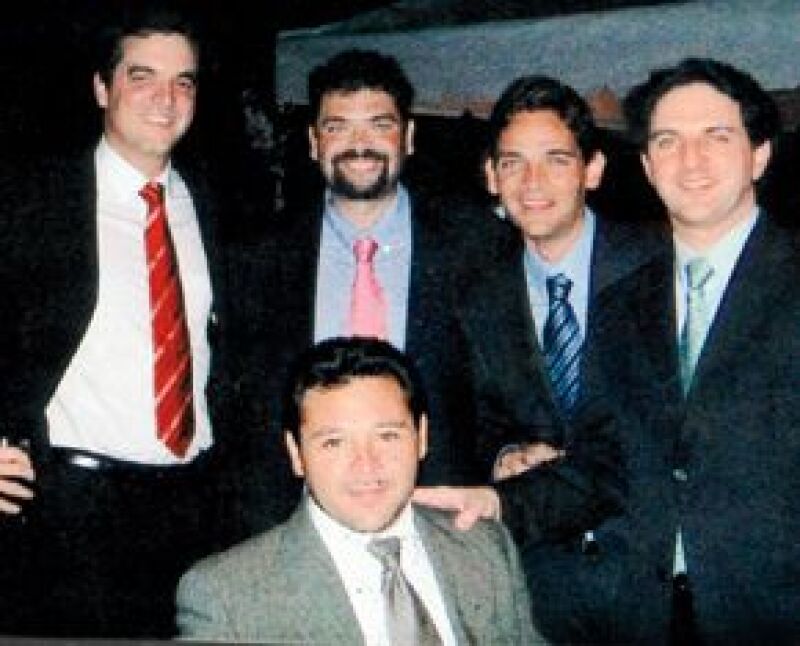 El ex secretario de Gobernación y Marigely fueron al cine con unos amigos a ver una película con Brad Pitt.