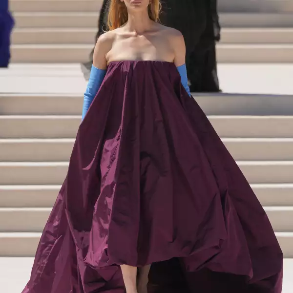 Balenciaga HC F26 041.jpg