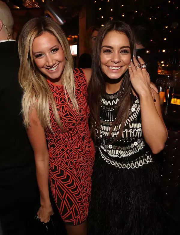 Ashley Tisdale y Vanessa Hudgens