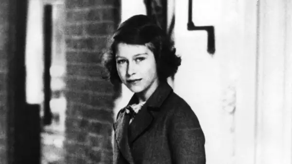 Reina Isabel II