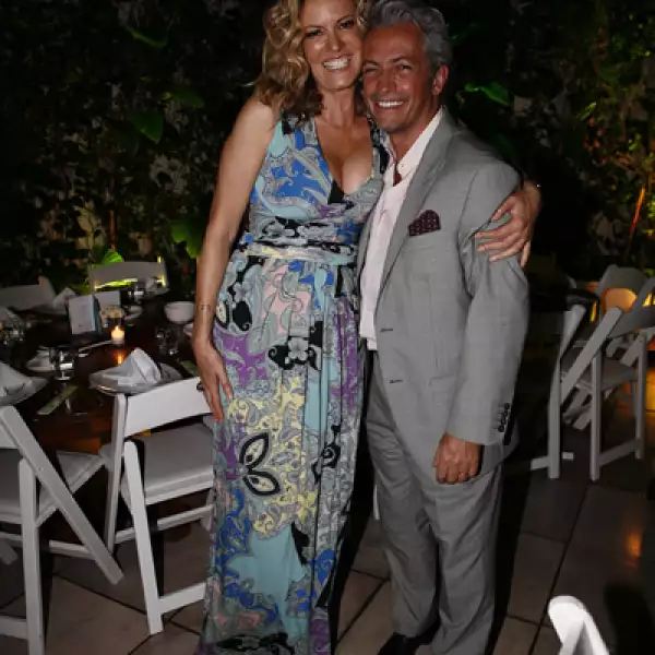 Arturo Velazco,Rebecca de Alba