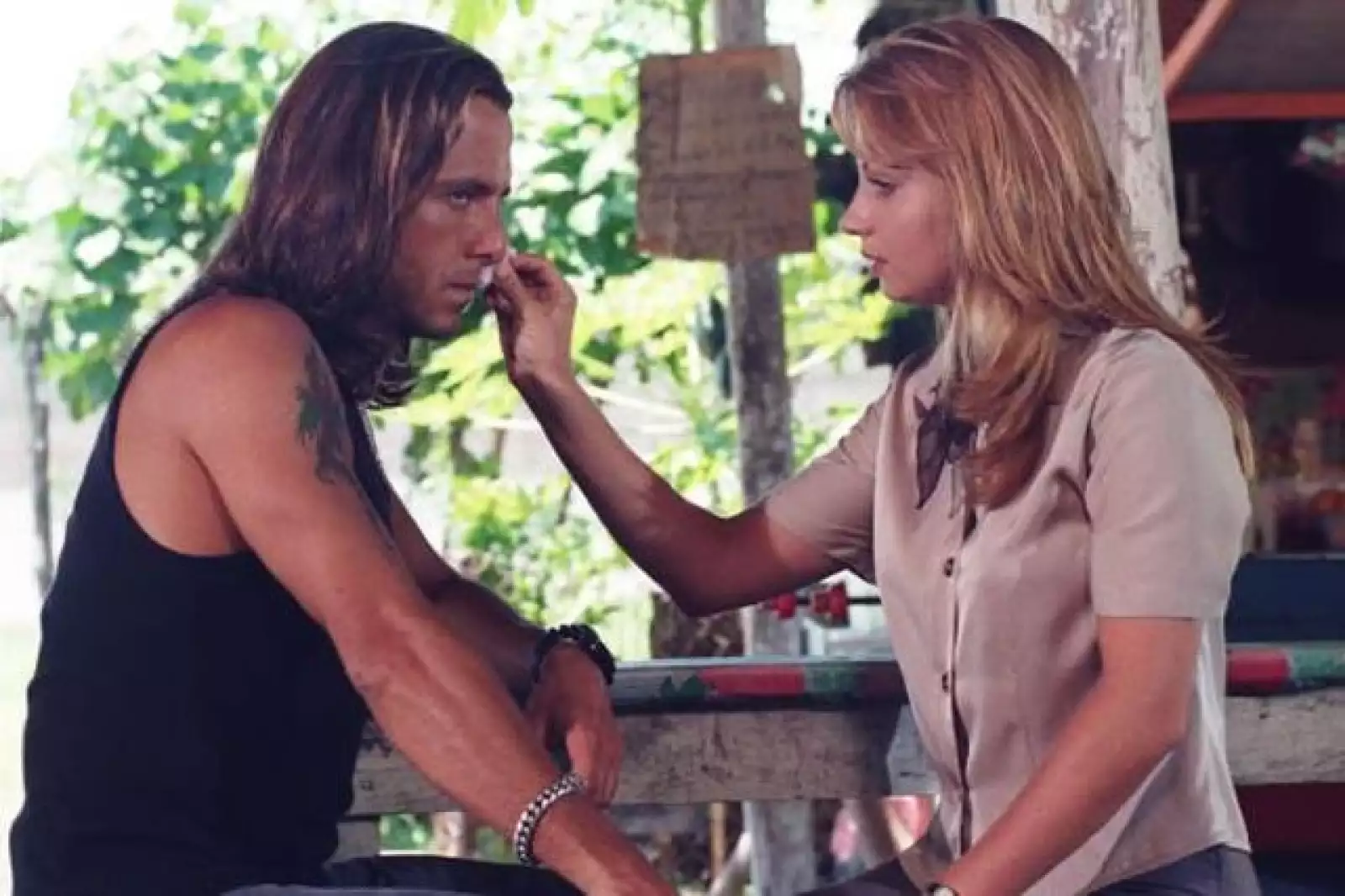 En Huracán tuvo oportunidad de volver a actuar con Eduardo Palomo, el galán de la historia. Aunque el éxito de la telenovela de 1997 no fue el esperado.