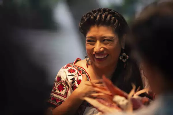 Pan y circo María Reyna