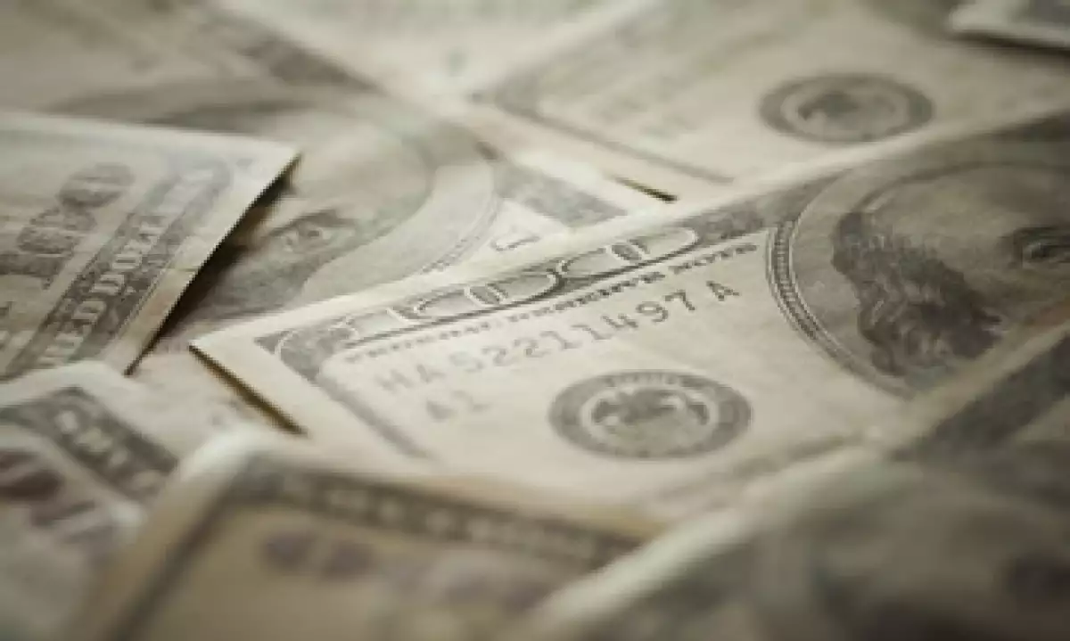 El dólar en bancos del DF cerró la jornada en 13.55 pesos, 25 centavos más que el cierre del martes pasado. (Foto: Photos to Go)