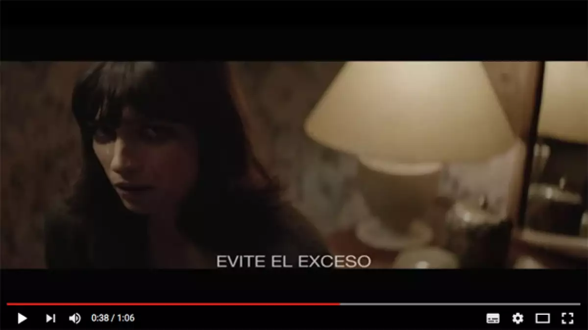 La marca apuesta por una publicidad opuesta a la que hacía anteriormente y con ésta una serie de acciones para buscar erradicar la violencia de género en el país.