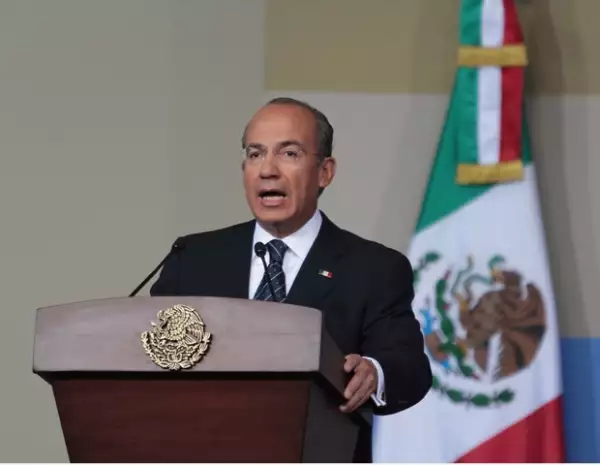 A través de un emotivo discurso fue como el presidente agradeció a los mexicanos, a sus colaboradores y a su familia por ser parte fundamental de su sexenio.