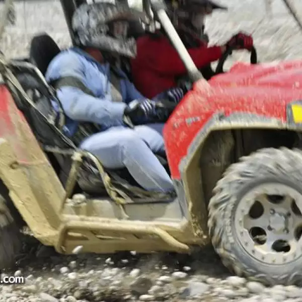 Moto Cross en Río Santa Catarina por Moto 21
