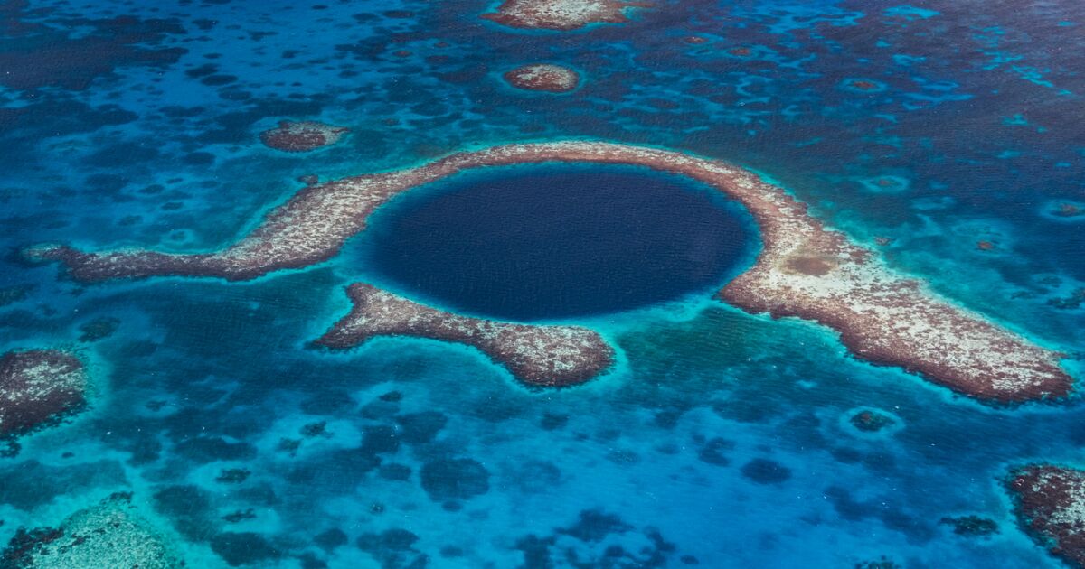 Se descubre el segundo agujero azul más grande del mundo en Yucatán