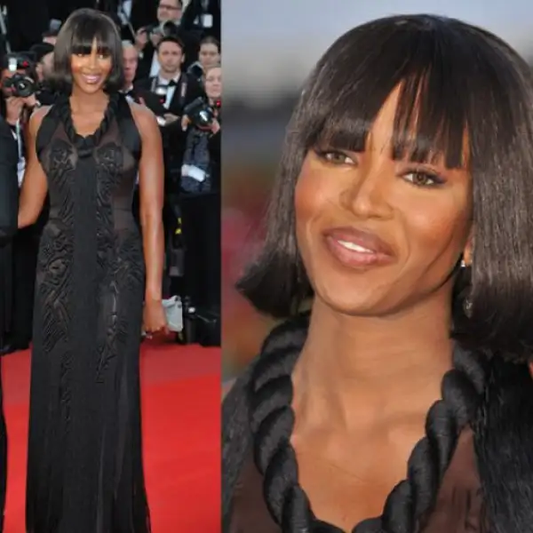 De negro, con transparencias y flecos, apareció muy sonriente la modelo Naomi Campbell.