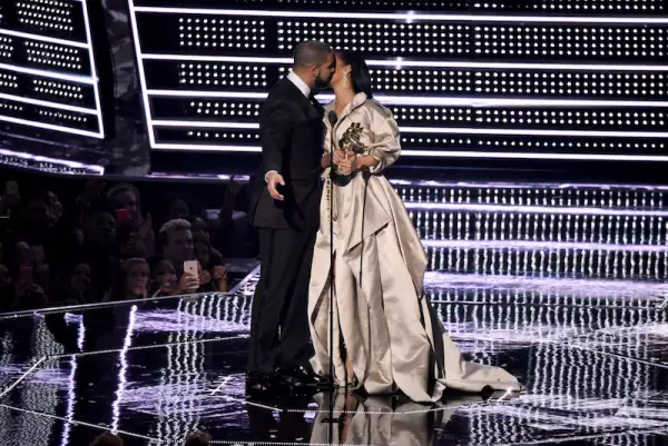 2016 MTV Video Music Awards - Show