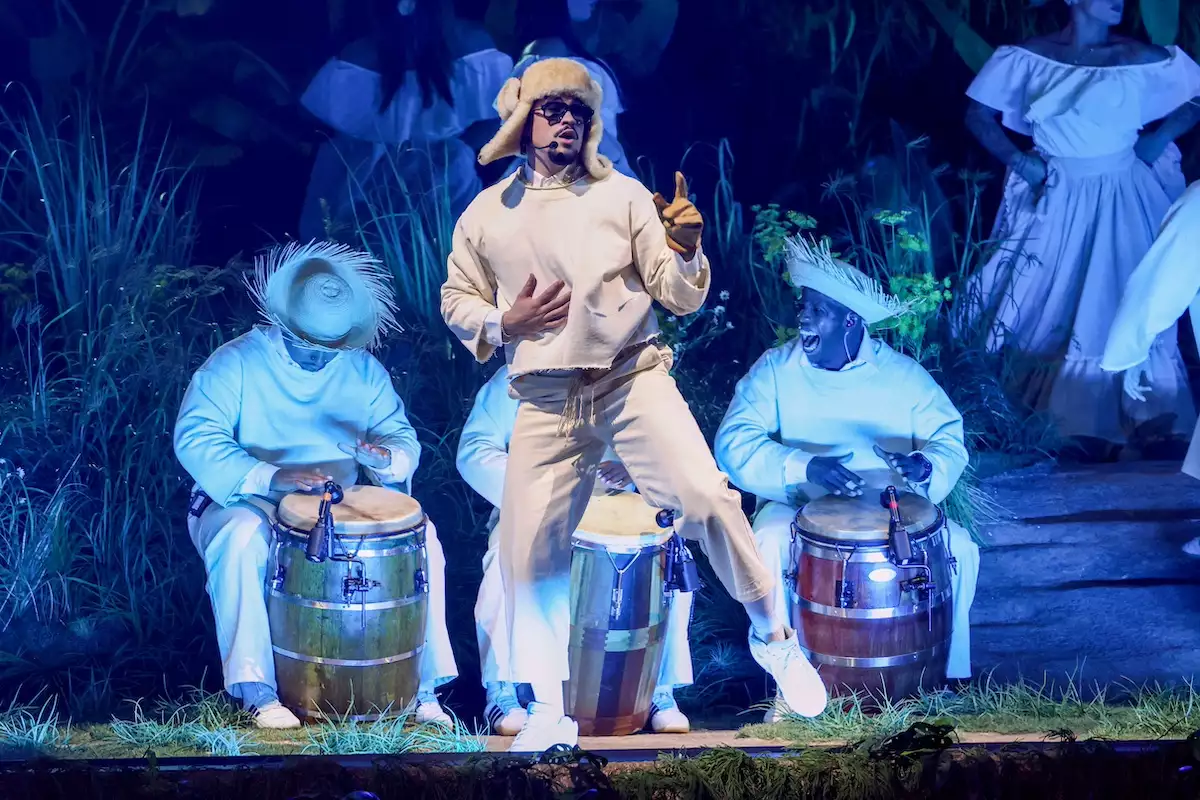 Bad Bunny: "No Me Quiero Ir De Aqui" Residencia En El Choli