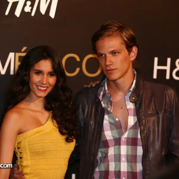 Bárbara Islas,Kevin Holf