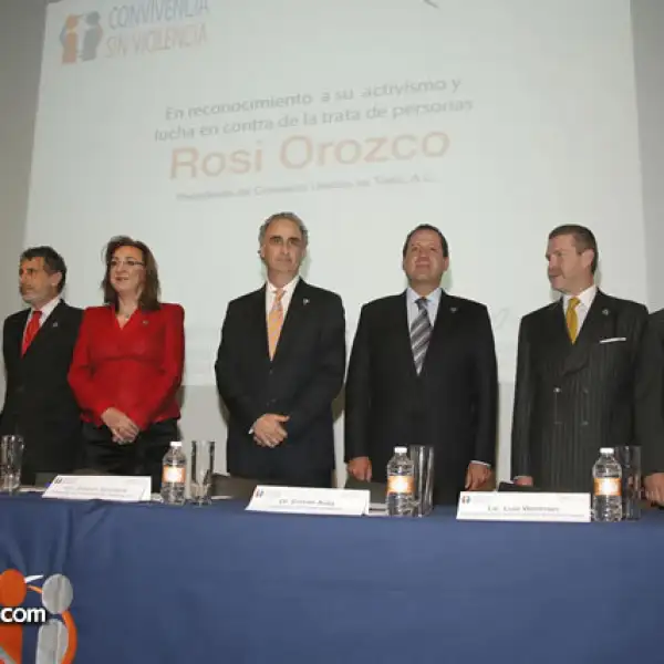 Adrián Rubalcava,Antonio Mazzitelli,Rosi Orozco,Joaquín Quintana,Eruviel Ávila,Luis Wertman,Luis García López