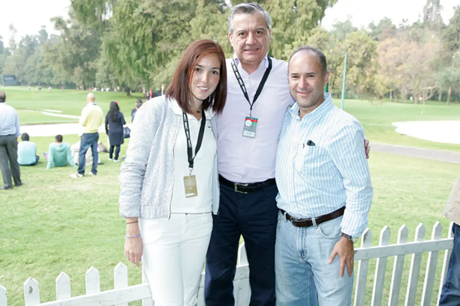 Natalia Fernández,Eduardo Mendoza y Víctor Solís