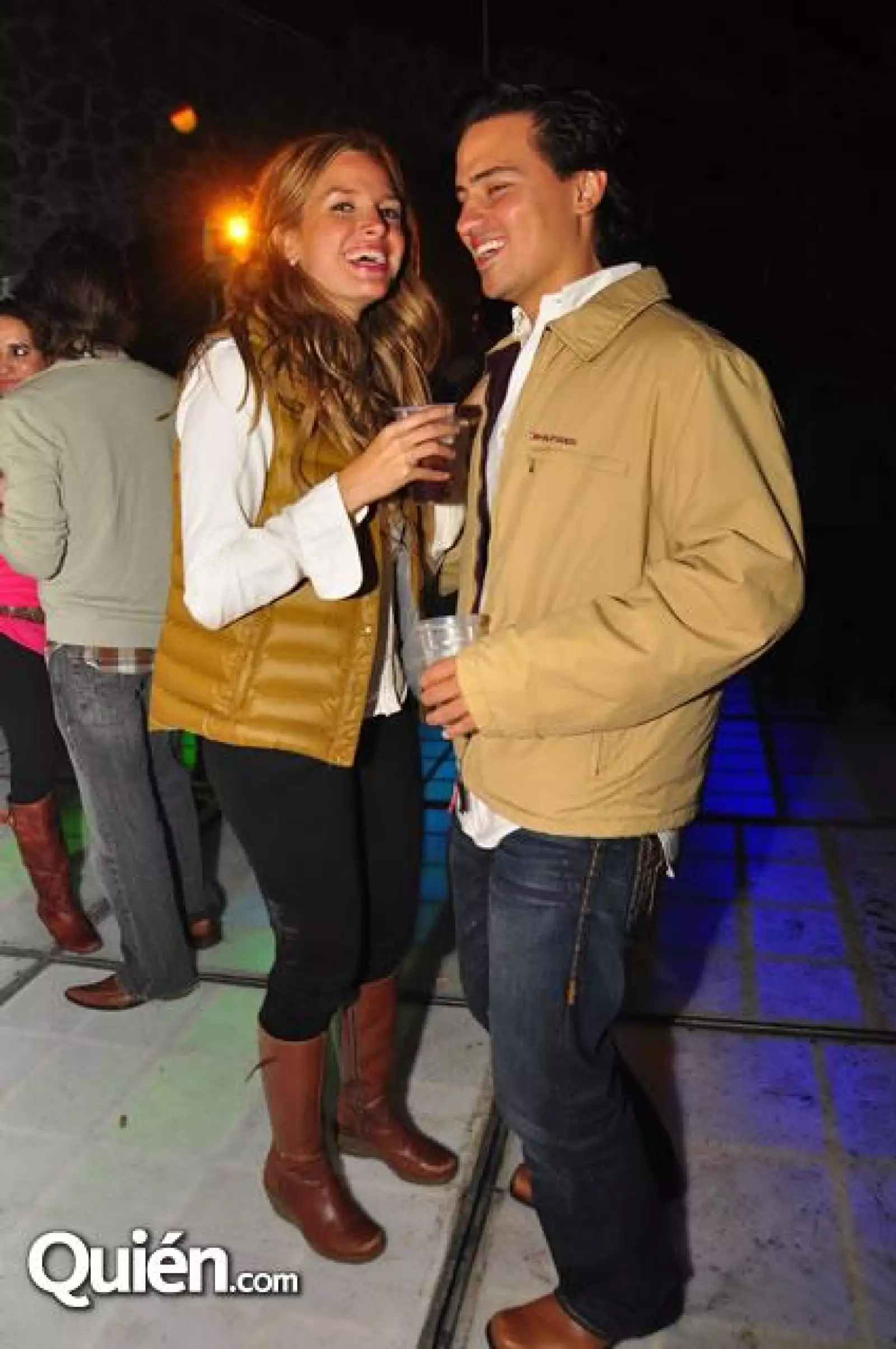 Paola de Aguilar,Emmanuel Aguilar