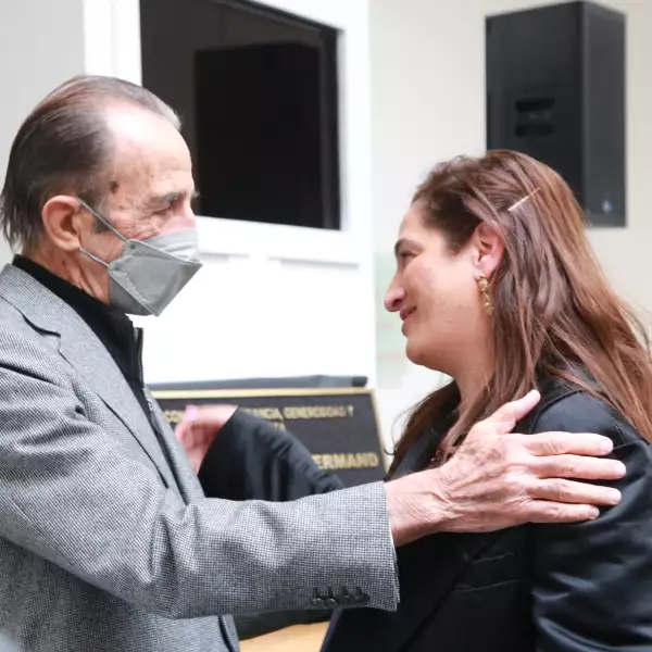 HOMENAJE A MARIE THÉRÈSE HERNAND DE ARANGO