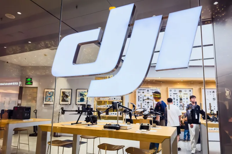 La empresa china DJI reporta robo de 348 cámaras, drones y accesorios a las afueras del AIFA