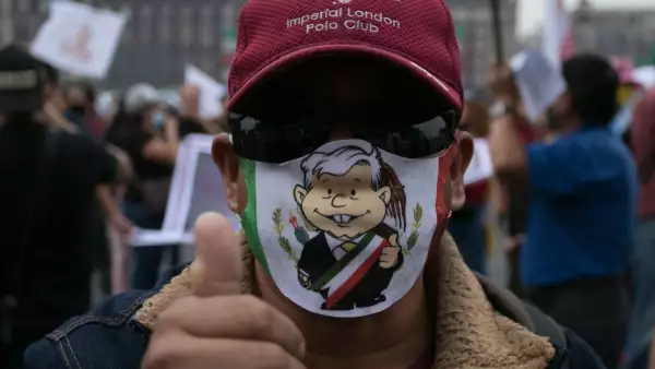 Simpatizantes AMLO FRENA