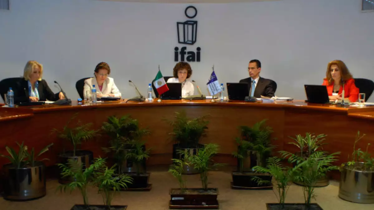 El IFAI resolvió una versión de la PGR sobre el 68