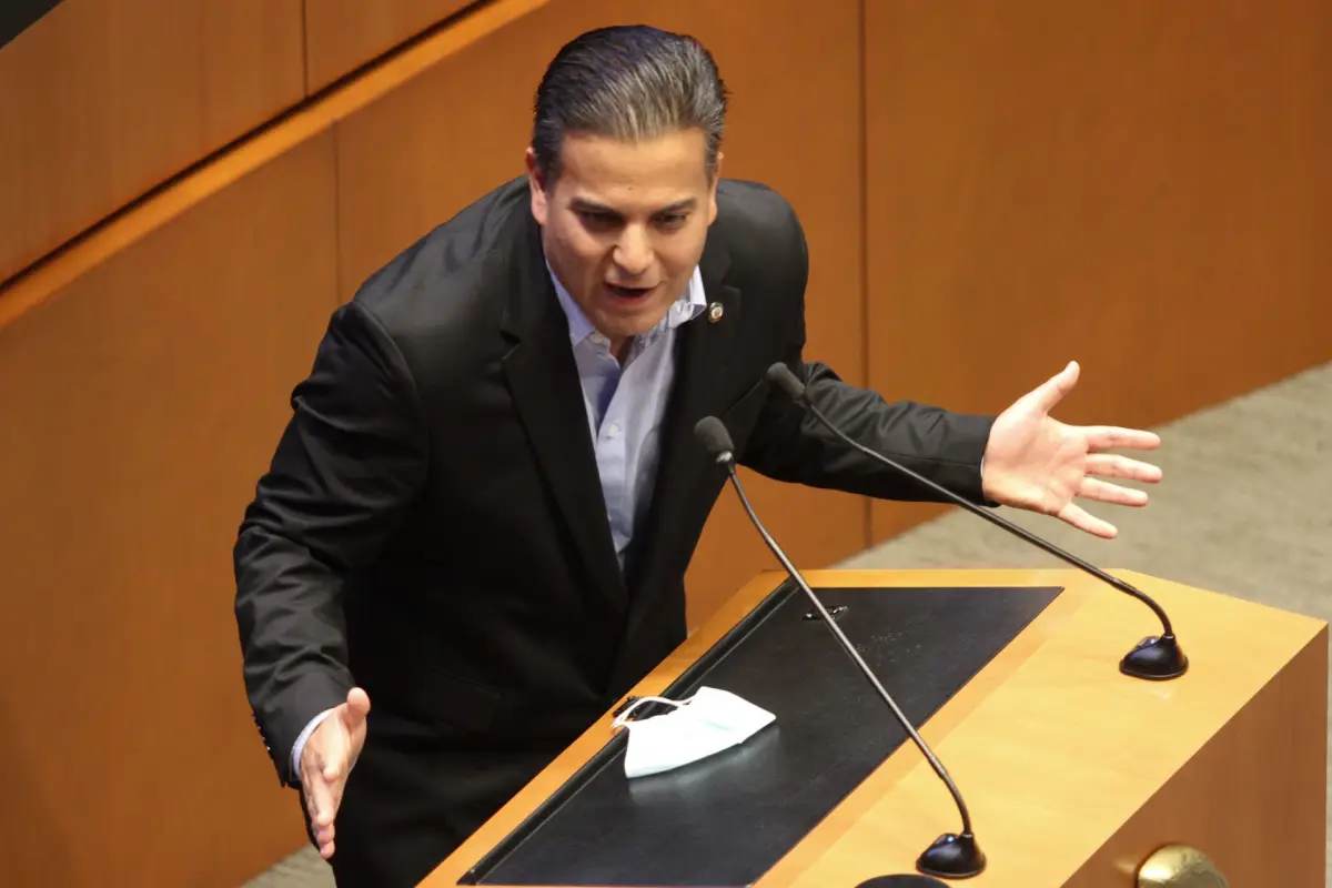 El senador Damián Zepeda durante la Sesión Extraordinaria en el Senado de la República