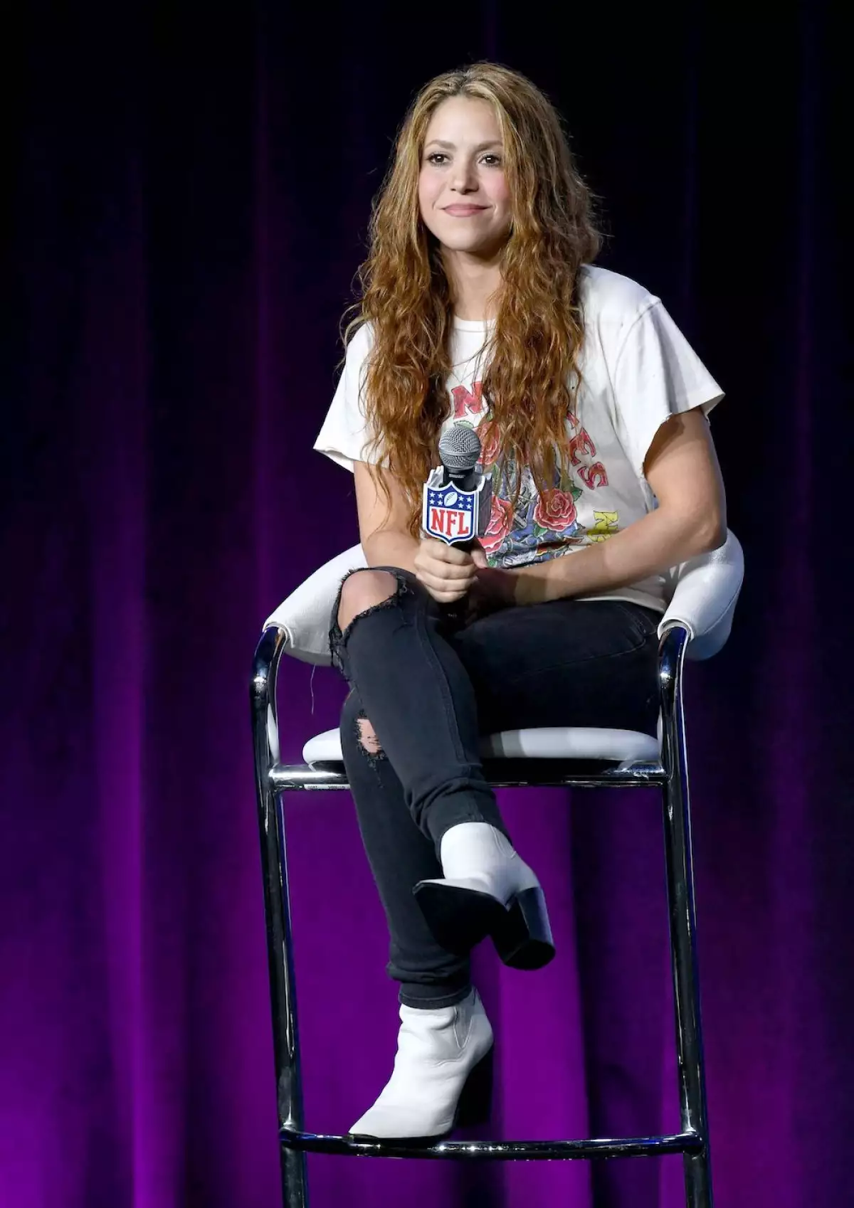 Shakira halftime show look