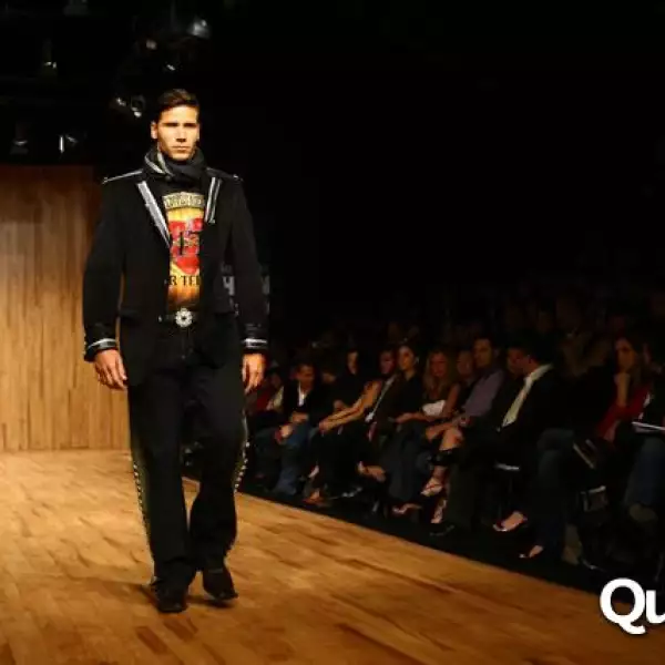 MF Pasarela Héctor Terrones