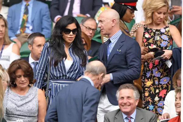 Jeff Bezos y Lauren Sanchez