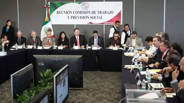 reunion empresarios reforma laboral