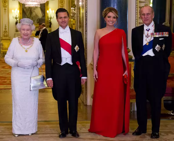 reina-isabel-enrique-peña-nieto-principe-felipe