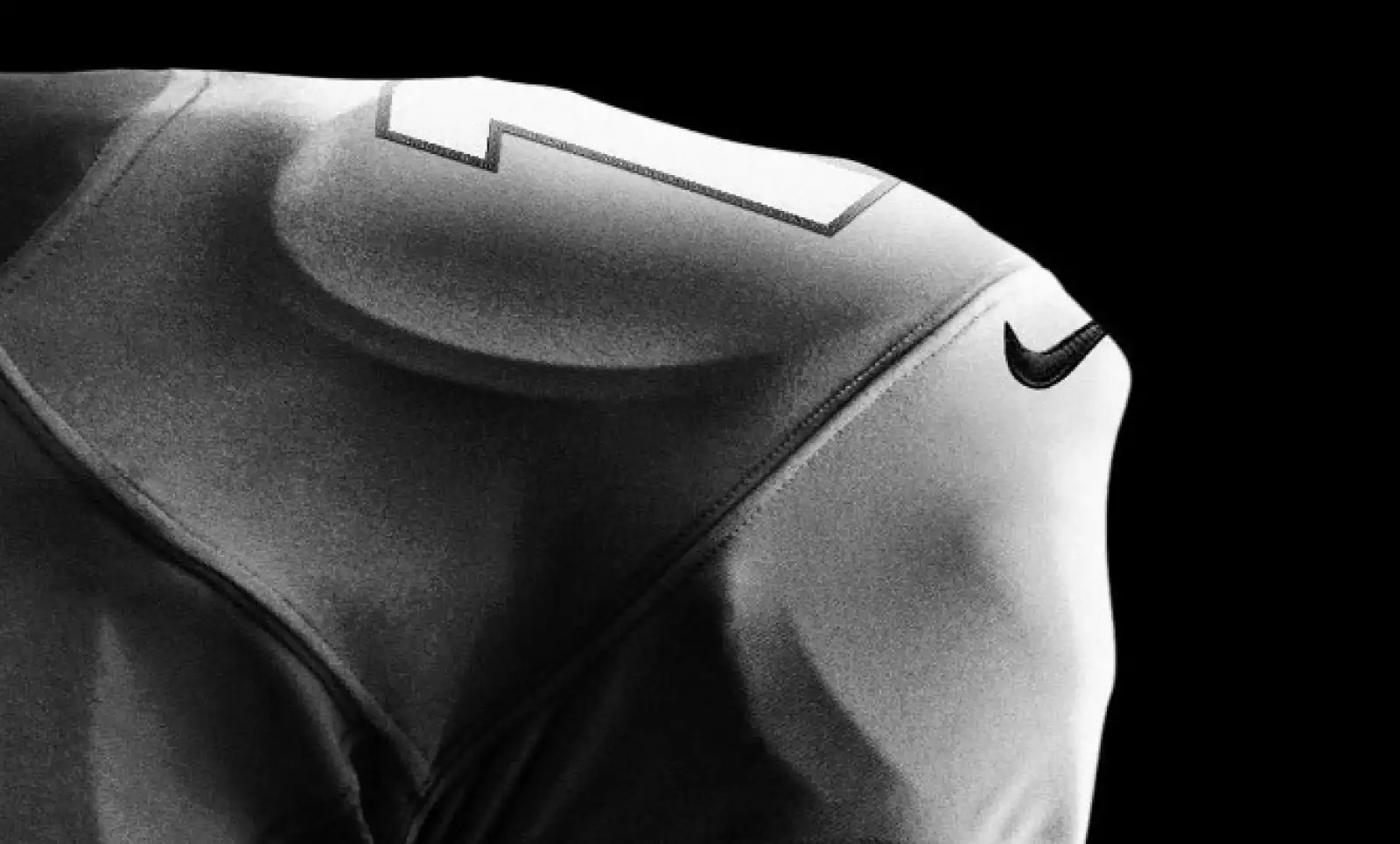 Diseñados y desarrollados de adentro hacia afuera, los nuevos uniformes están enfocados en crear un sistema donde la ropa de base, el acojinado, los jerseys y los pantaloncillos trabajen en conjunto.