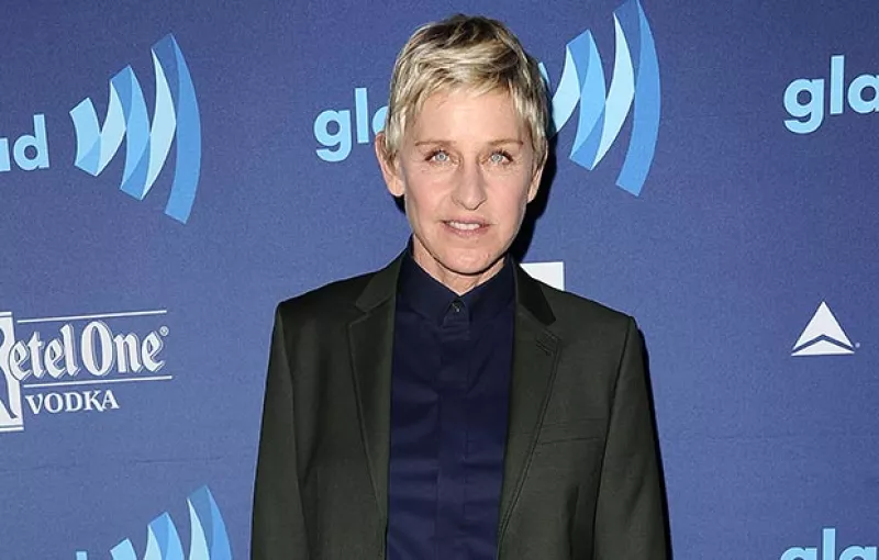 La presentadora ha perdido el primer puesto de la lista anual de los 50 Más Poderosos de la revista Out a manos del director ejecutivo de Apple, Tim Cook.