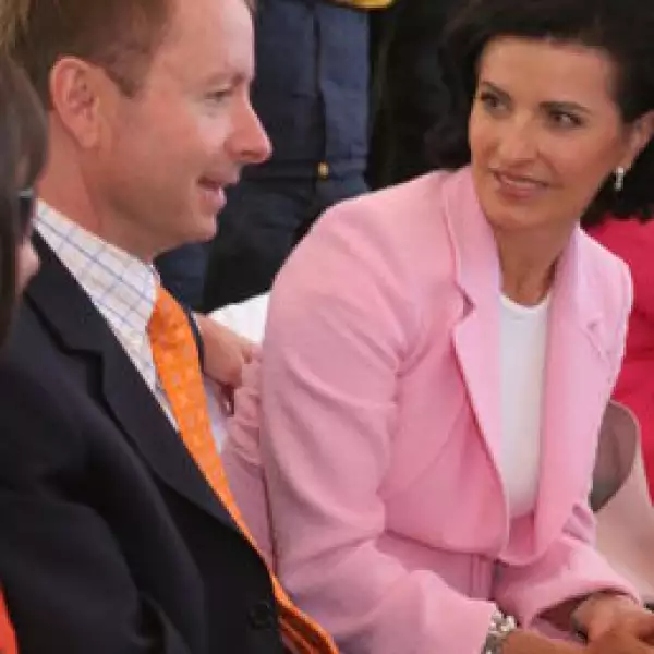 Daniel Tames, Gabriela Vargas