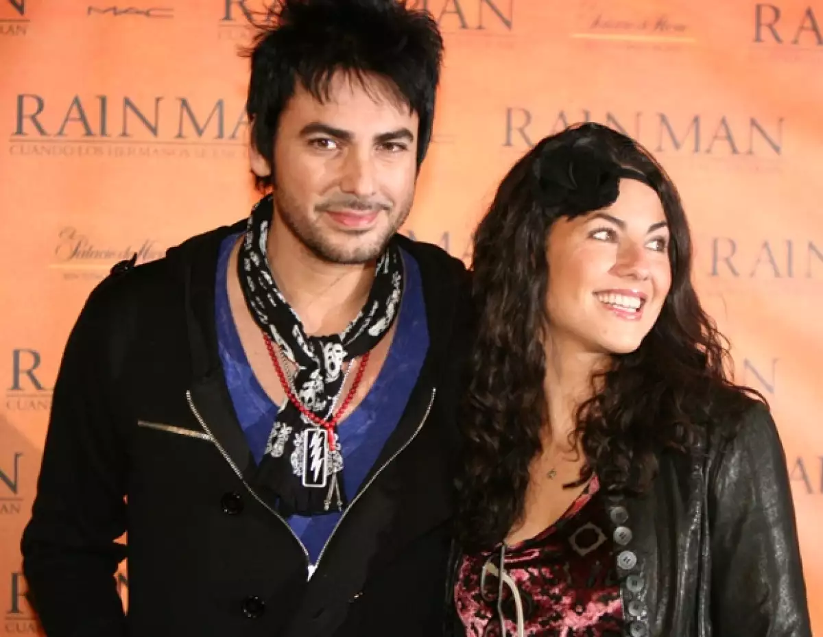 Mori y Beto Cuevas se conocieron cuando filmaron `La mujer de mi hermano´, pero ahí no inició el romance.