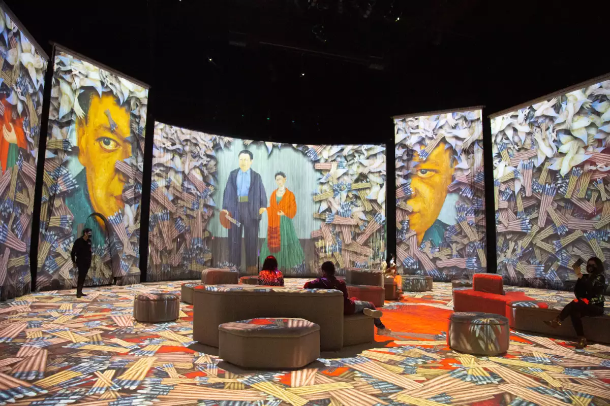 Life and Style Frida 2.jpg