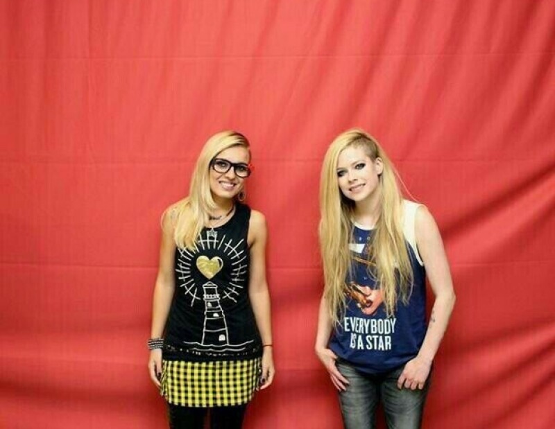 Ni una mirada, Avril no tuvo ningún detalle con sus fans.