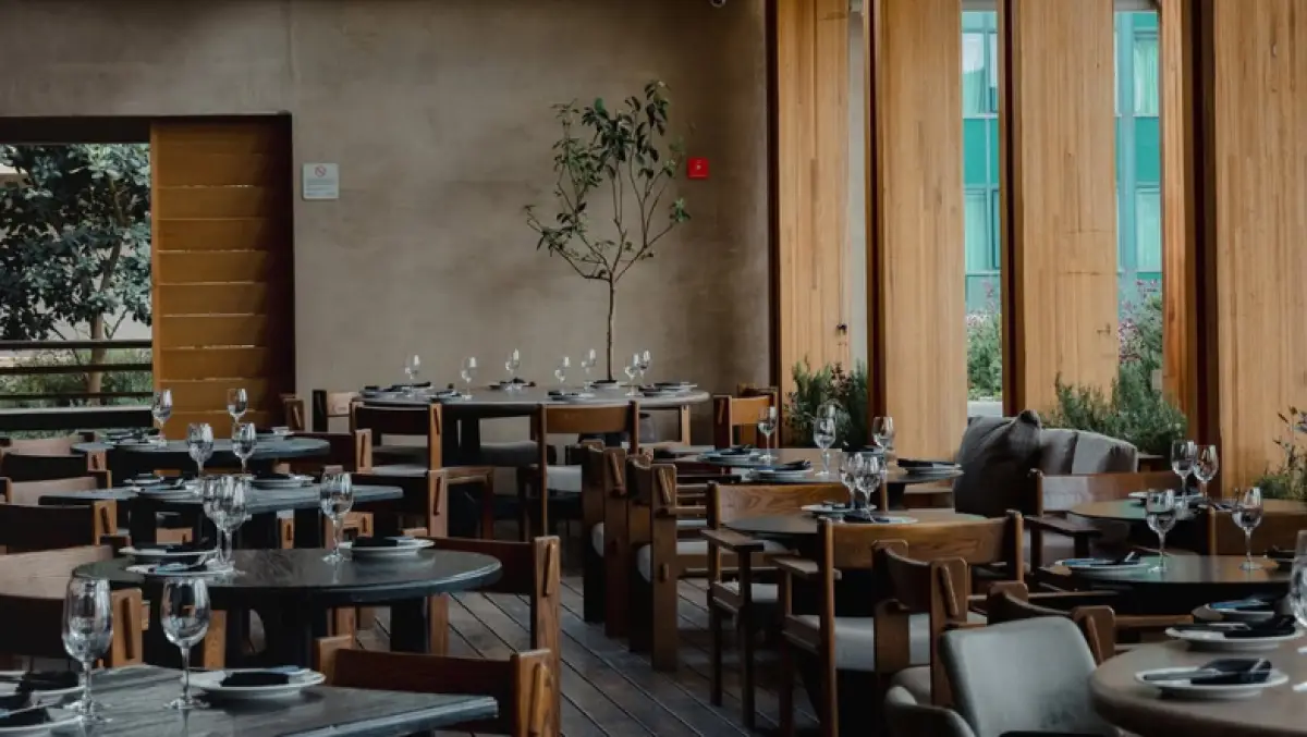 salazar restaurante terraza.png