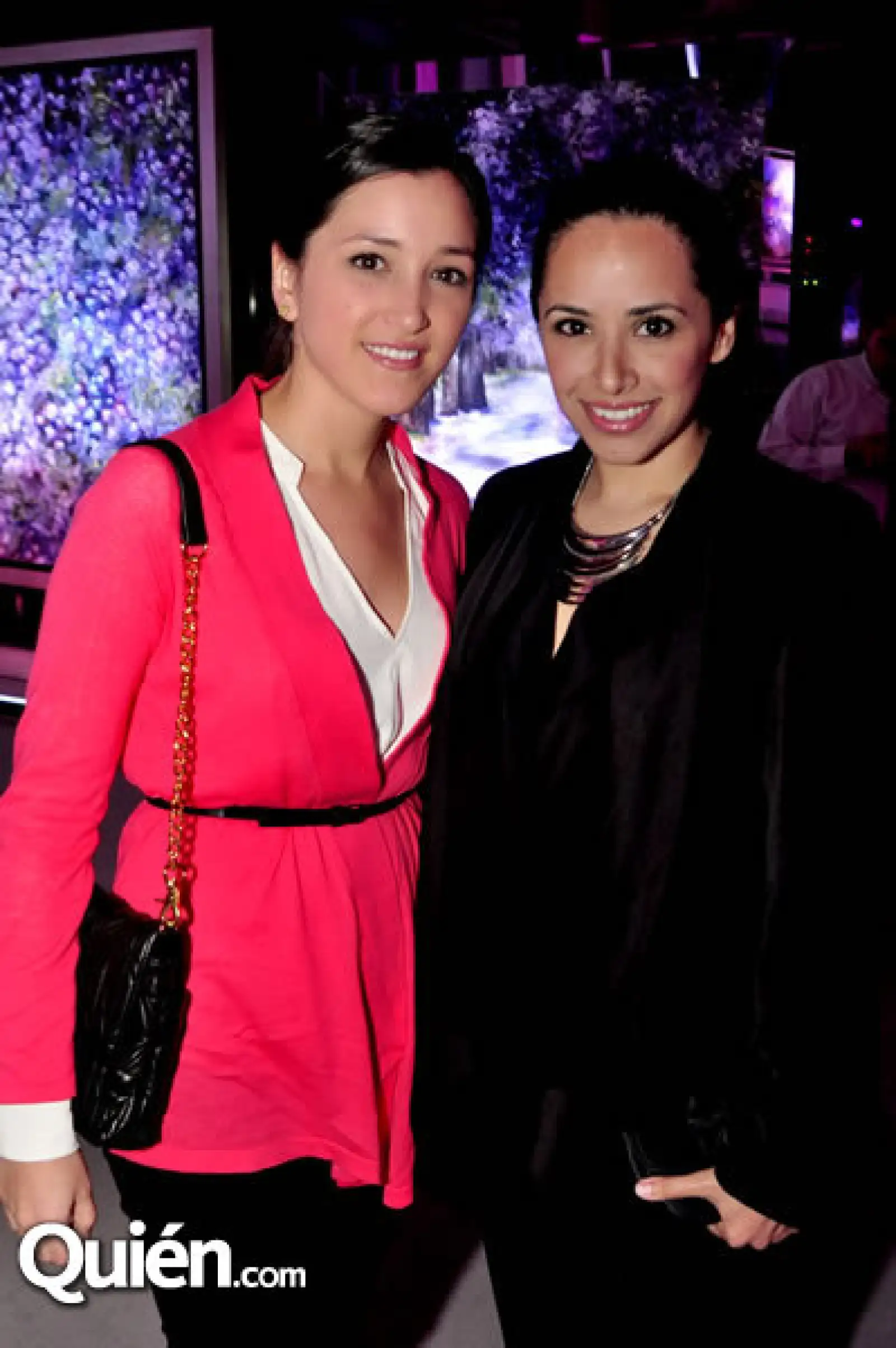 Regina González y Adriana Flores