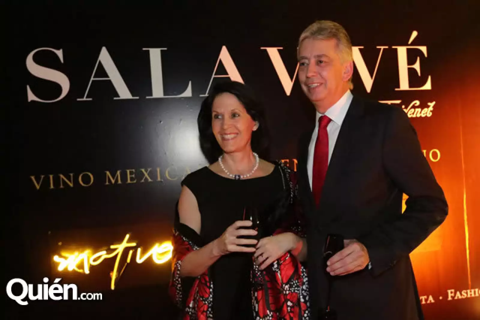 Linda Flores y Jorge Mora