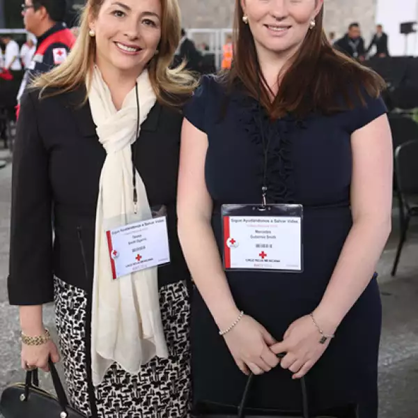 Teresa Smiith y Mercedes Gutiérrez